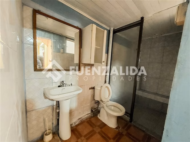 Casa en venta de 2 dorm. en Quinta Normal