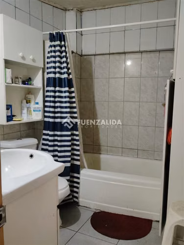 Casa en venta de gran terreno en Cerrillos