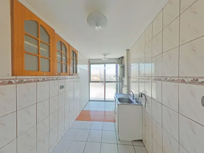 Departamento en venta c/ estacionamiento en Metro Pudahuel