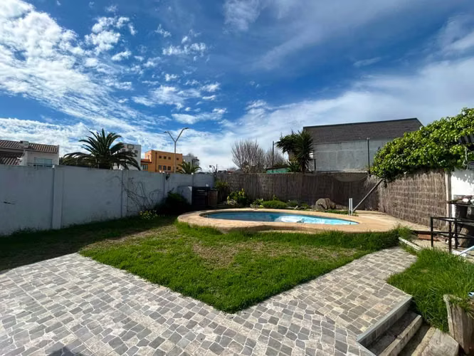 Casa en arriendo en Concón (179573)