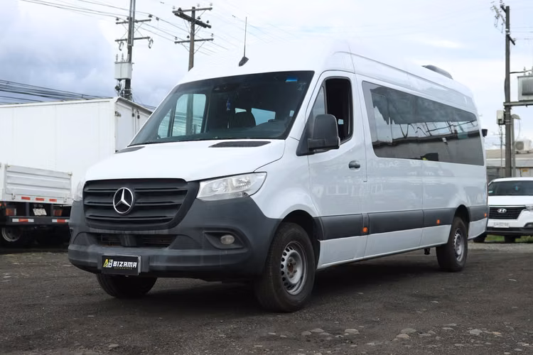 Mercedes Benz Sprinter 416 año 2023 !! Con Caja automática