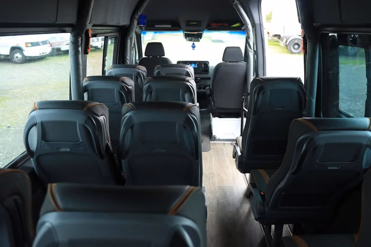 Mercedes Benz Sprinter 416 año 2023 !! Con Caja automática