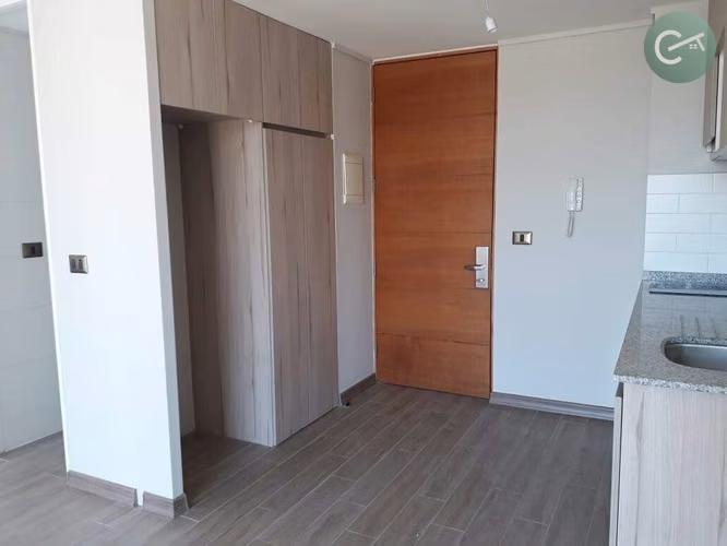 ARRIENDO DEPARTAMENTO 1D + 1B CON ESTACIONAMIENTO EN INDEPENDENCIA | $310.000