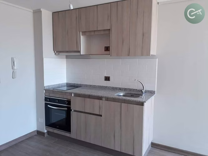 ARRIENDO DEPARTAMENTO 1D + 1B CON ESTACIONAMIENTO EN INDEPENDENCIA | $310.000