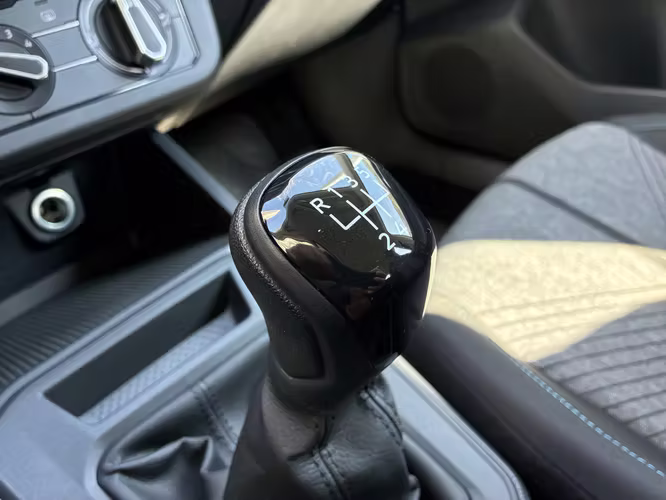 Volkswagen Tera Comfort 1.6 MSI 5MT 2026