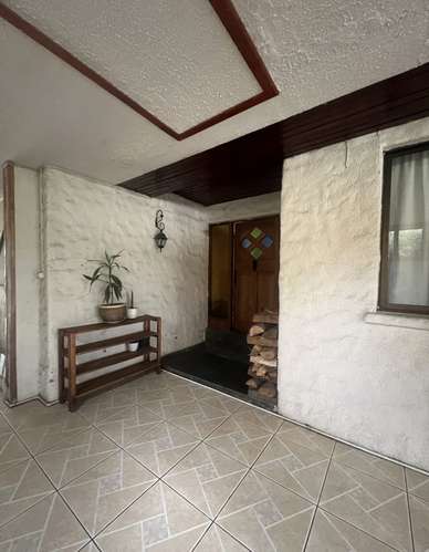 Amplia casa en venta sector Villa El Bosque - Imagen 2