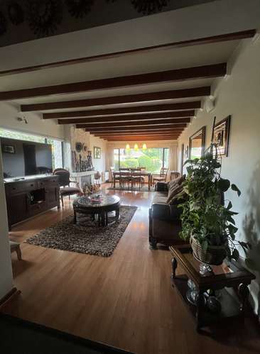 Amplia casa en venta sector Villa El Bosque - Imagen 4