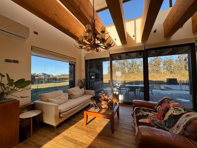 Moderna y Elegante Propiedad en Venta