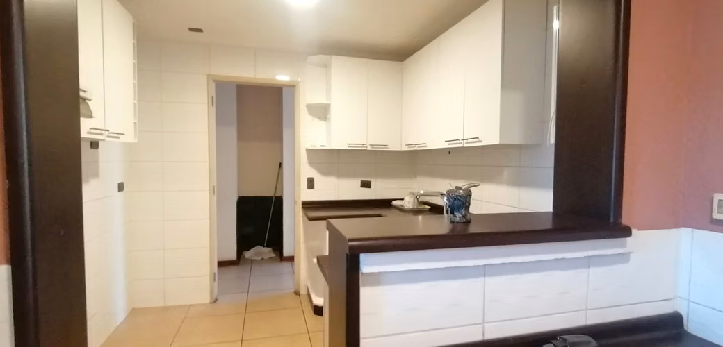 Propiedad en sector residencial con acceso controlado