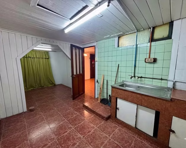 Amplia Casa en Venta en Lagunillas Coronel - Imagen 18