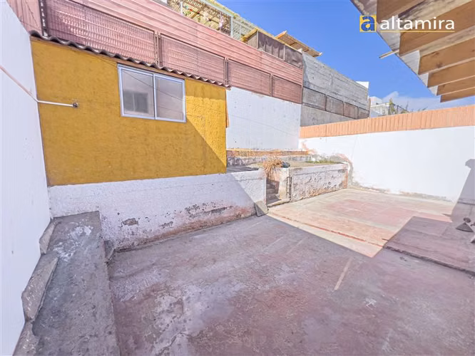 Casa en arriendo de 4 dorm. en Iquique