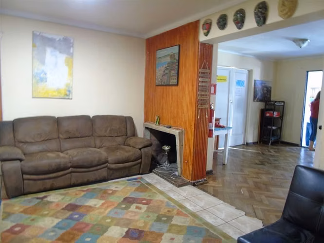 Local Comercial en arriendo Metro Castillo Velasco - Imagen 13