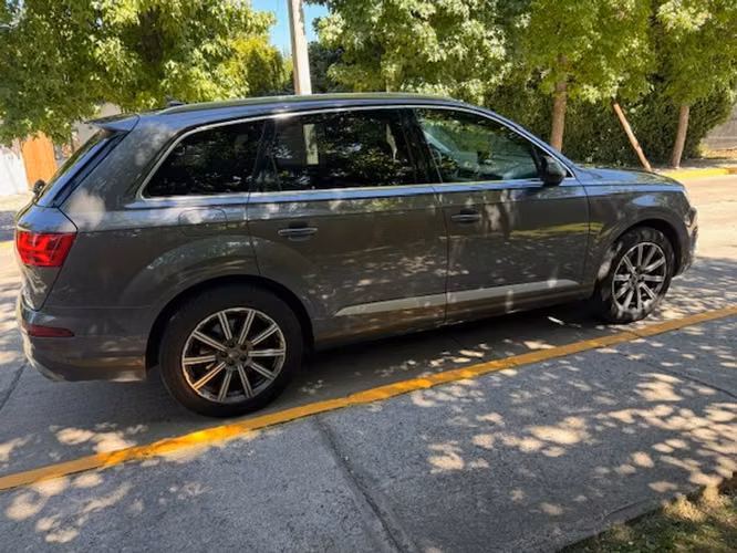AUDI Q7 45 TDI (7P) - 2020 | 2810