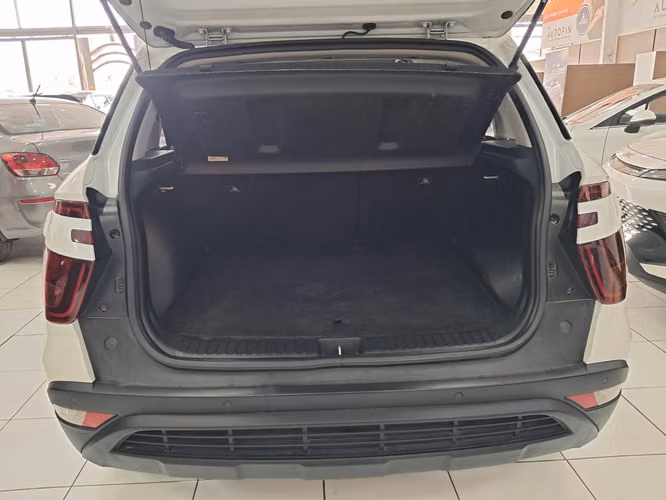 HYUNDAI CRETA 1.5 SU2I PLUS MT 2022