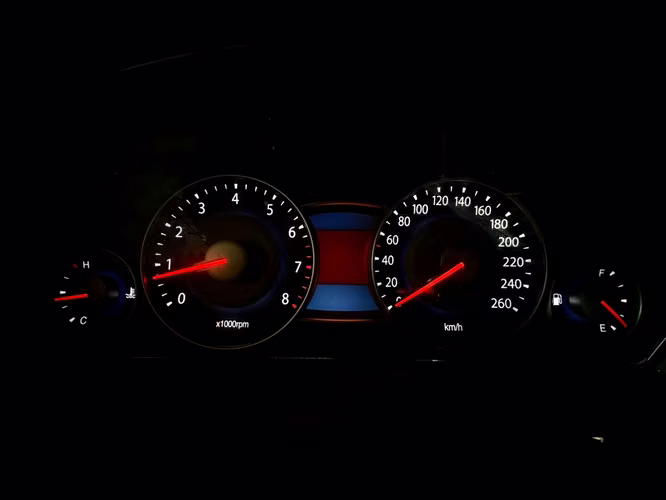 KIA OPIRUS AUTOMATICO - Imagen 13
