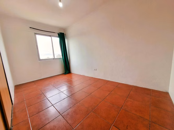Departamento Las Rejas Sur con Av. 5 de Abril, 2 dormitorios