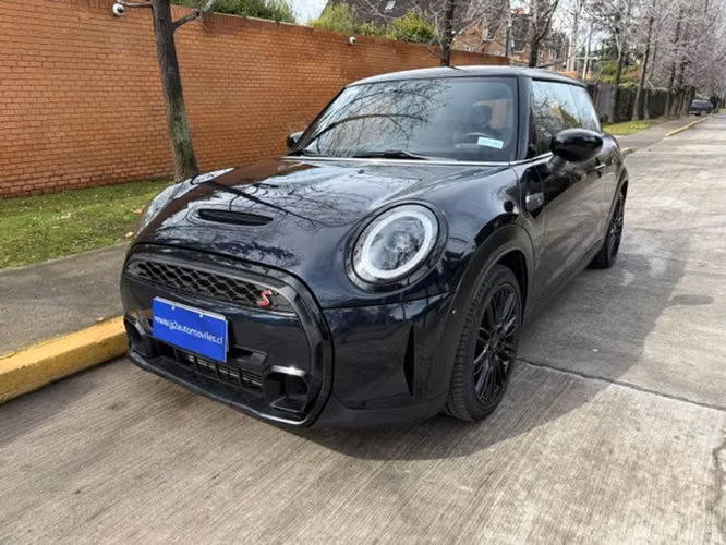 MINI COOPER 3 PUERTAS S 2.0 HB FAVOURED - 2024 | 4327