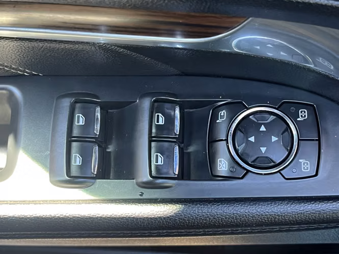 Ford Explorer 2.3  Ltd 4x4 Aut 2017 - Imagen 11