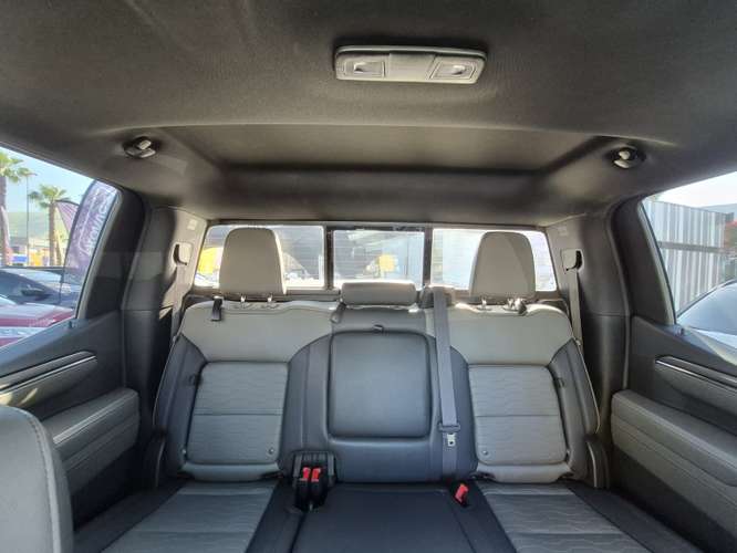 Chevrolet Silverado Silverado 6.2l Zr2 At 4wd... - Imagen 18