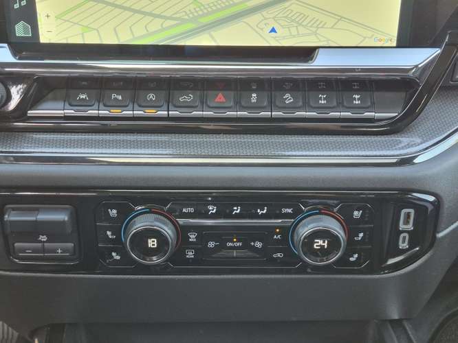 Chevrolet Silverado Silverado 6.2l Zr2 At 4wd... - Imagen 14