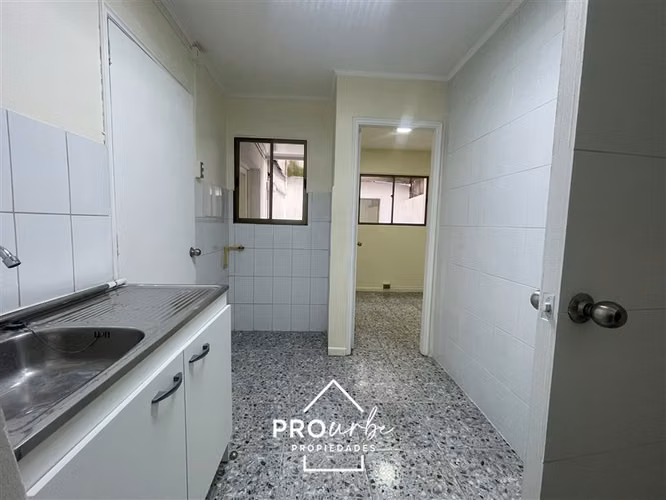 Gran Oportunidad Amplio Dpto/Oficina 3D/2B Patio Interior - Imagen 10
