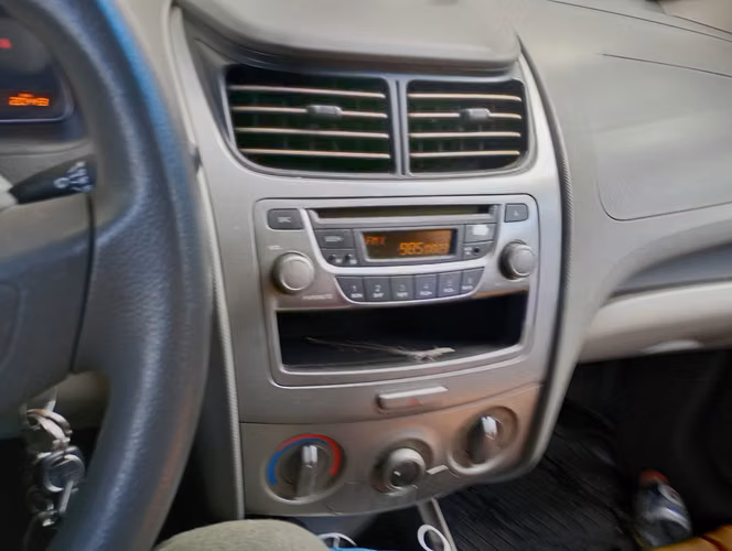 Vendo Chevrolet sail año 2011 - Imagen 1