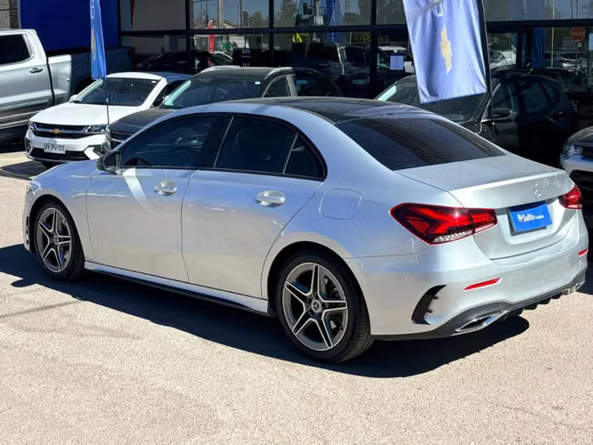 Mercedes-benz A 200 1.3 AMG LINE 4X2 SEDAN AT 4P 2023