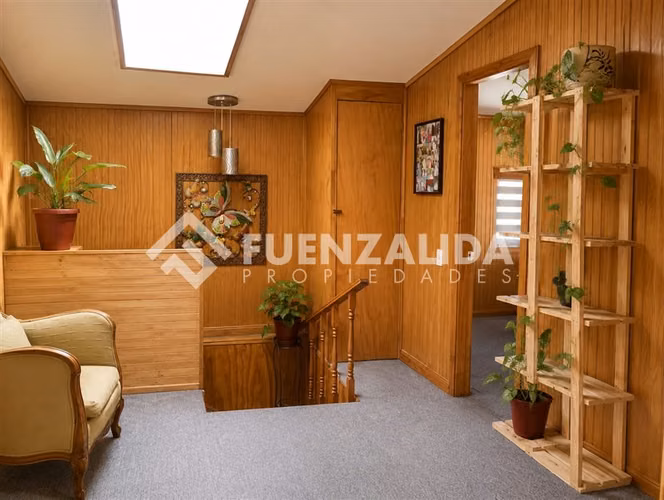 Vendemos amplia casa 4D2B excelente ubicación en Llanquihue