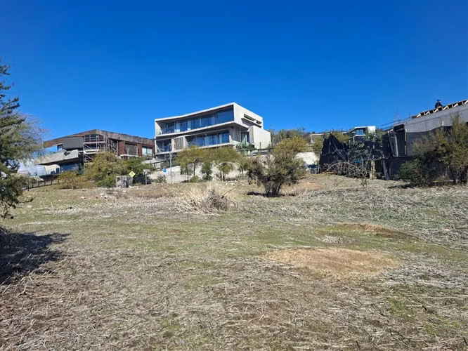 Sitio en venta en Lo Barnechea