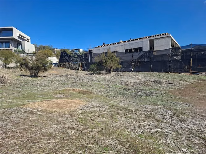 Sitio en venta en Lo Barnechea