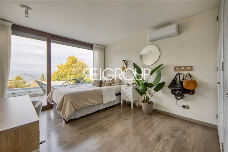 Casa en condominio en venta de 5 dorm. en Lo Barnechea