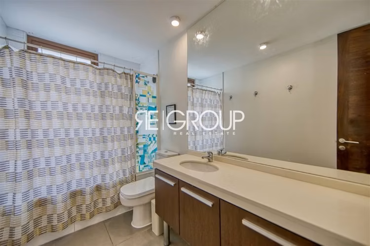 Casa en condominio en venta de 5 dorm. en Lo Barnechea