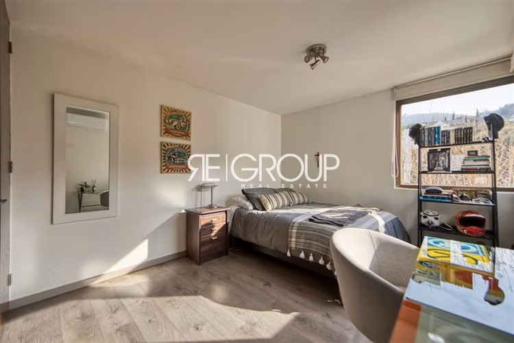 Casa en condominio en venta de 5 dorm. en Lo Barnechea