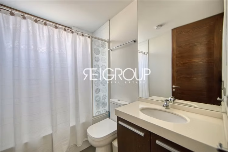 Casa en condominio en venta de 5 dorm. en Lo Barnechea