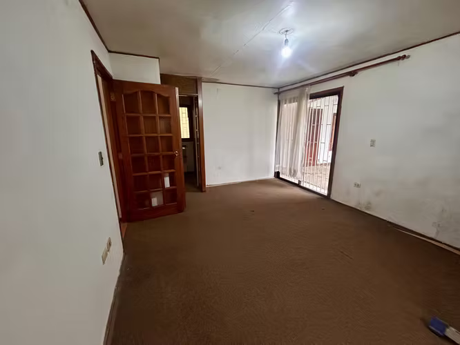 Vendo casa sector el Bosque 4D, 2 B.