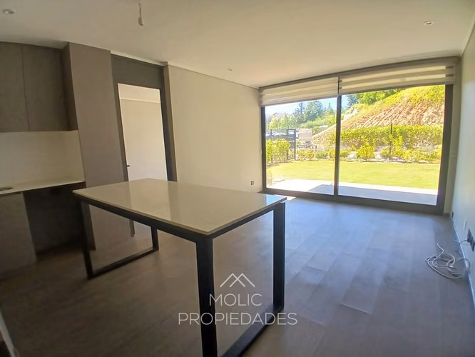 Departamento en Arriendo, Edificio Alto Laguna en - Imagen 2