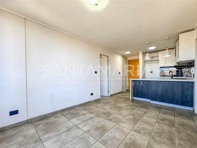 Arriendo Dpto. 2 Dorm con Estac en calle Heras, Concepción