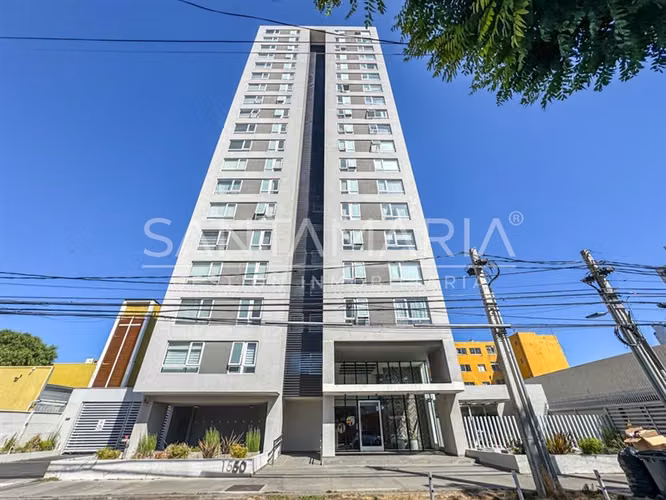 Arriendo Dpto. 2 Dorm con Estac en calle Heras, Concepción