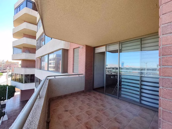 Amplio Departamento en Condominio | Calama (179475)