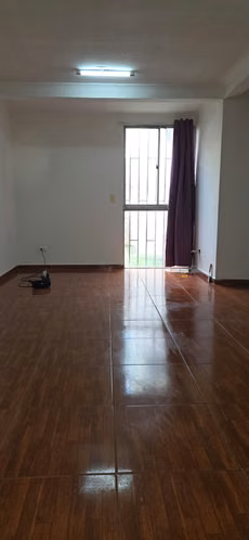 Se arrienda casa a 10 minutos metro el pino