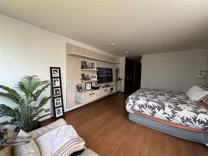 Departamento en venta de 3 dorm. en Vitacura