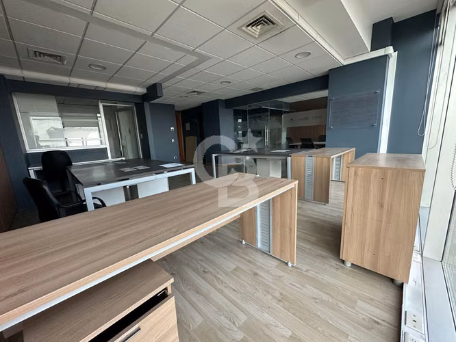 Amplia Oficina en Arriendo - Ubicación Inmejorable - Imagen 9