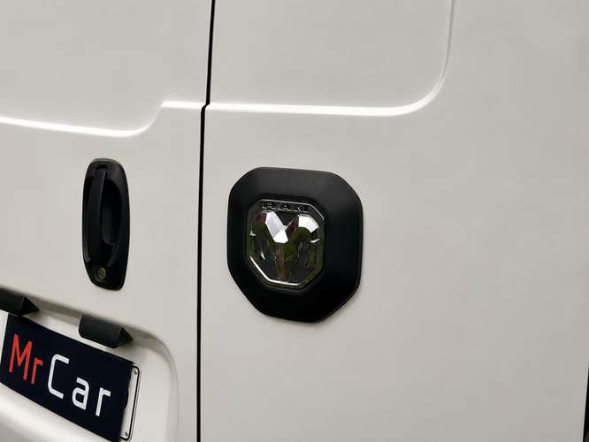 RAM VAN 700 RAPID ST - 2024 | 4328 - Imagen 9