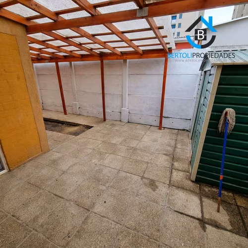BERTOLI PROPIEDADES ARRIENDA CASA EN MAURICIO RUGE