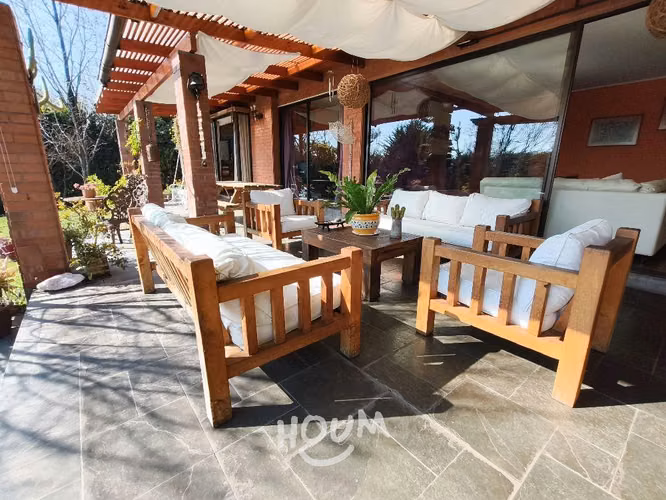 Casa en Alvaro Casanova