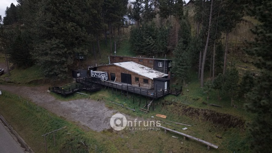 Exclusivo local comercial Piedra el Indio