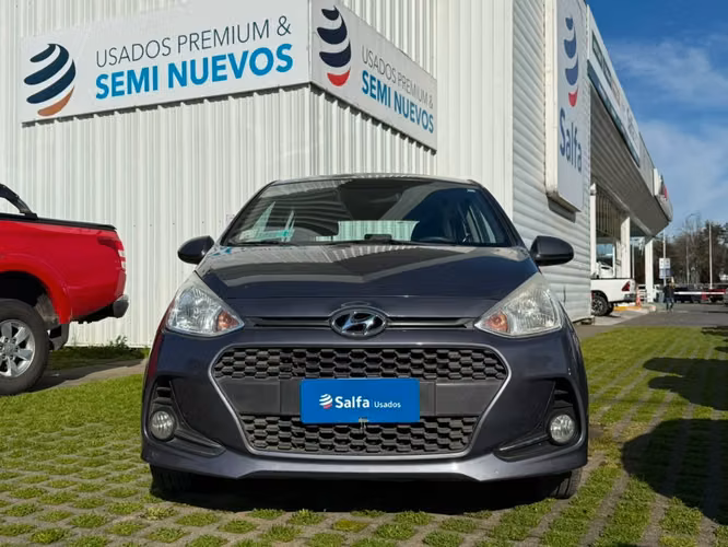 Hyundai I10  1.2 GLS 4X2 HB AC 2AB MT 5P 2017