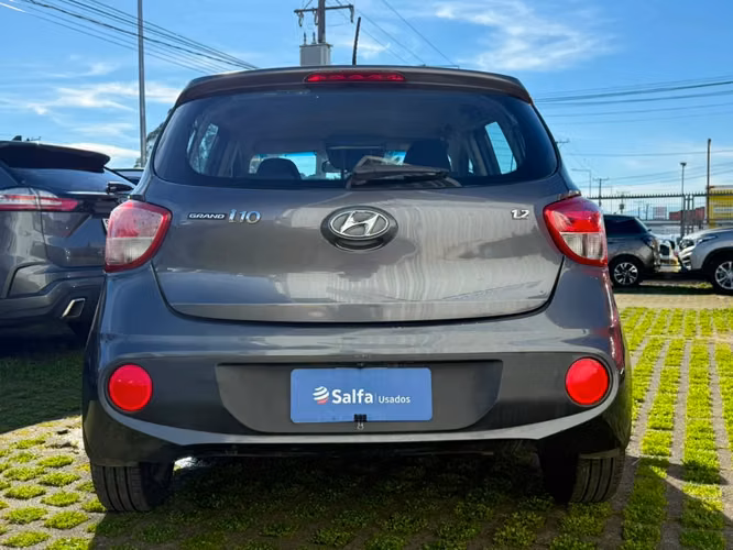 Hyundai I10  1.2 GLS 4X2 HB AC 2AB MT 5P 2017