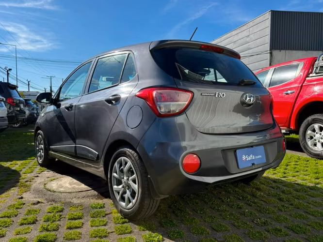 Hyundai I10  1.2 GLS 4X2 HB AC 2AB MT 5P 2017