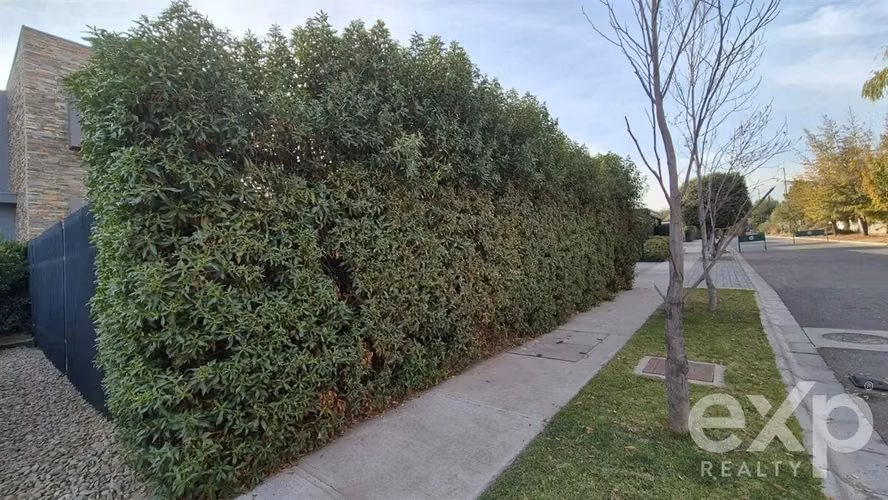 Exclusiva Casa, 5D,5B.  en cond. Los Bosques, Chicureo